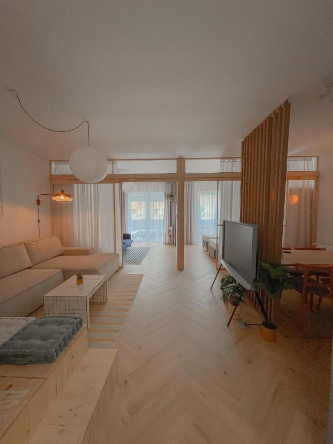 Noda - Nordic Design Apartment With Terrace Liptovský Mikuláš Eksteriør bilde